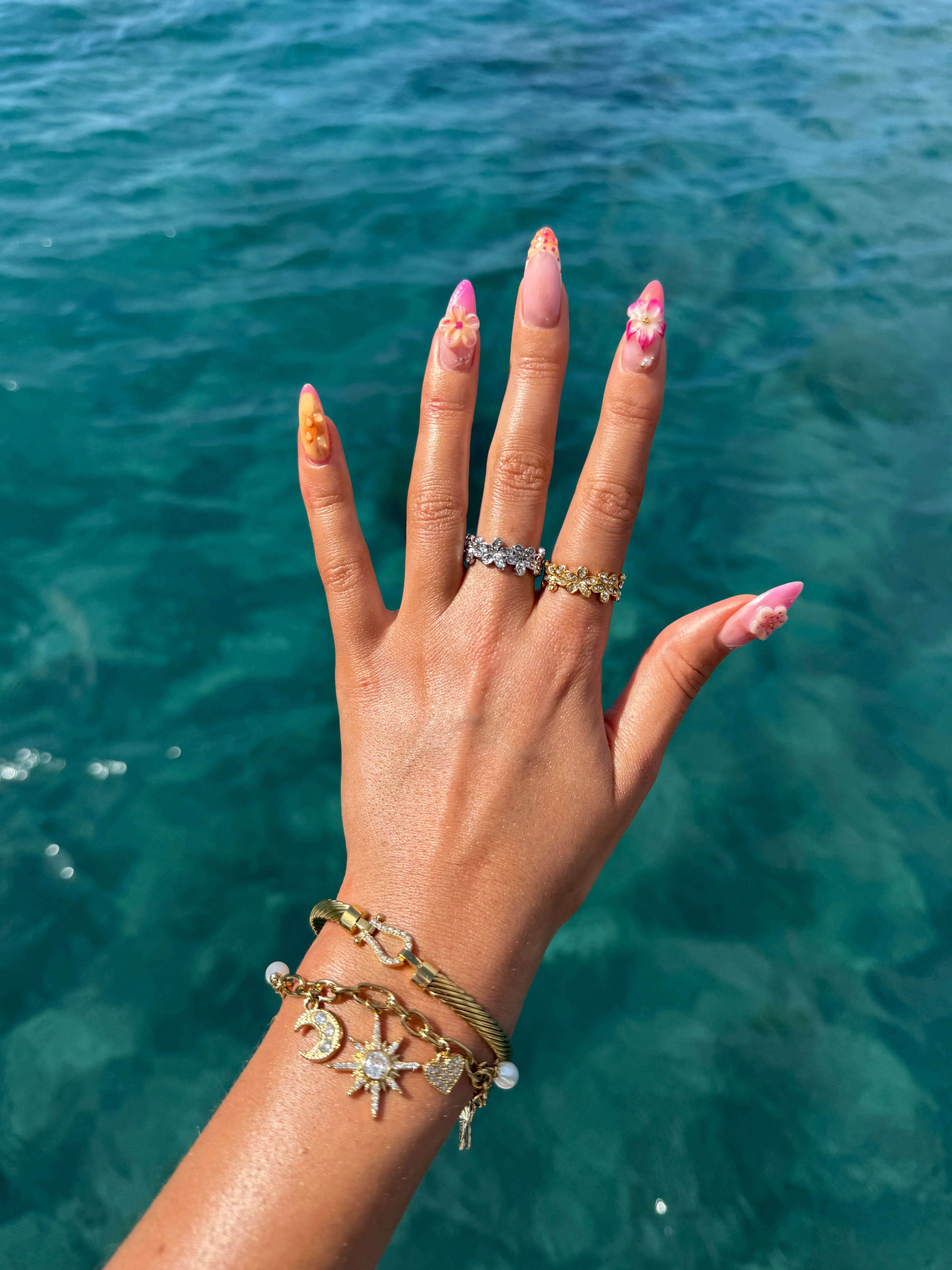 BAGUE OYANA