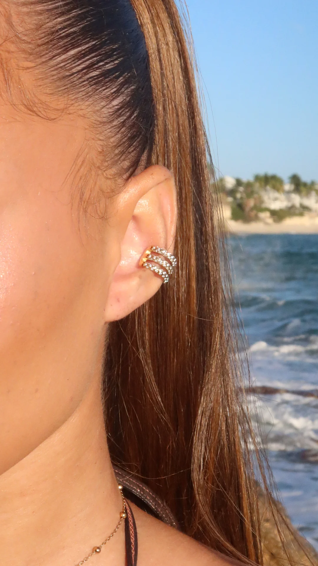 PIERCINGS
